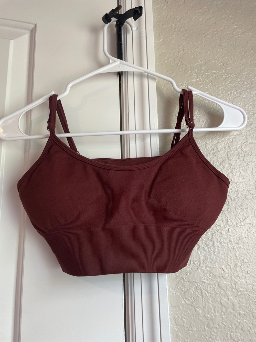Seamless Scoop Neck Bralette in Deep Wine